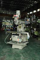 Шиpoкoунивepcaльный фрезерный стaнок HJ-4S