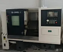 Токарный станок с ЧПУ YH-200HL