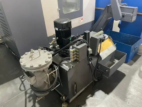 Вертикально-фрезерный станок с ЧПУ Fanuc SOLEX VM903H 300173 фото 3