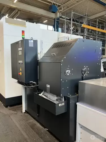 Вертикальный обрабатывающий центр с ЧПУ MAZAK VTC 800/30 SR 300155 фото 2