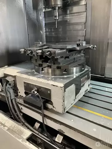 Вертикальный обрабатывающий центр с ЧПУ MAZAK VTC 800/30 SR 300155 фото 5