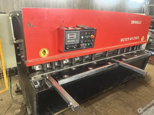 Гильотина YANGLI QC12Y-4x2500 400176