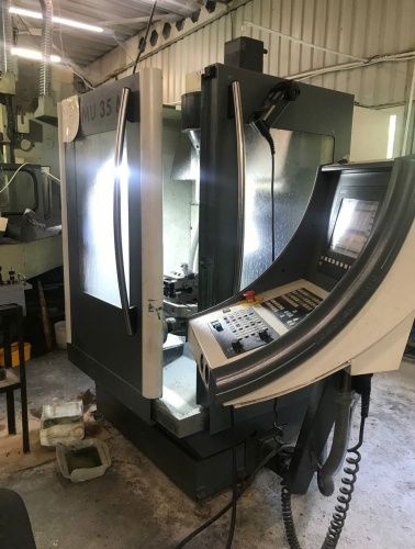 Вертикальный обрабатывающий центр DECKEL MAHO DMU 35M 300099 Вертикальный обрабатывающий центр DECKEL MAHO DMU 35M 300099