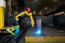 Роботизированный комплекс для дуговой сварки FANUC ARC MATE 100ID/8L